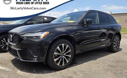 2024 Volvo XC60 Plus Dark