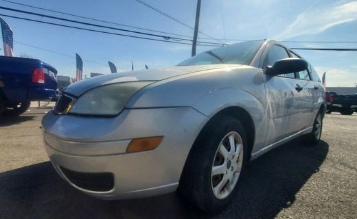 2005 Ford Focus SES