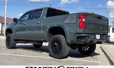 2024 Chevrolet Silverado LTZ