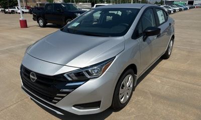 2024 Nissan Versa S