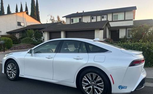 2021 Toyota Mirai Hydrogen Fuel Cell