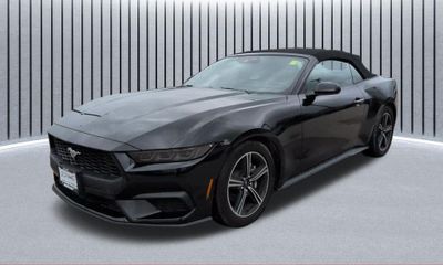 2025 Ford Mustang EcoBoost Premium