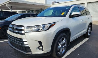 2018 Toyota Highlander LTD Platinum