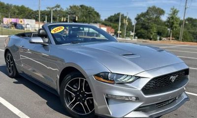 2020 Ford Mustang