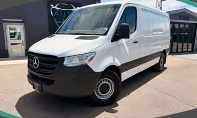 2022 Mercedes-Benz Sprinter 907 VS30
