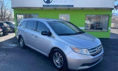2010 Mazda MAZDA5 Sport