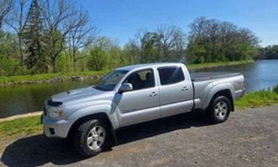 2013 Toyota Tacoma Delux