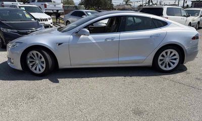 2017 Tesla Model S