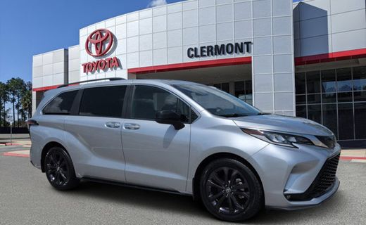 2024 Toyota Sienna XSE
