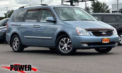 2014 Kia Sedona GLS