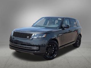 2026 Land Rover Range SE