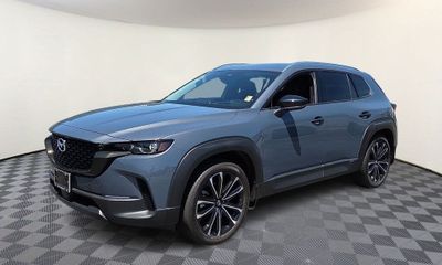 2025 Mazda CX-50 Premium Plus