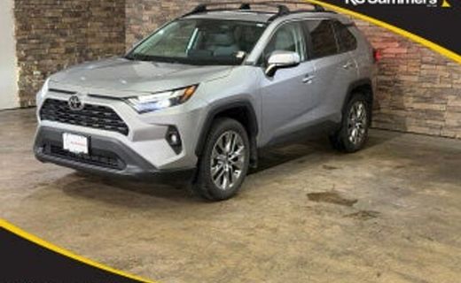 2023 Toyota RAV4 XLE Premium