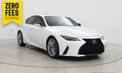 2024 Lexus IS 300 Premium