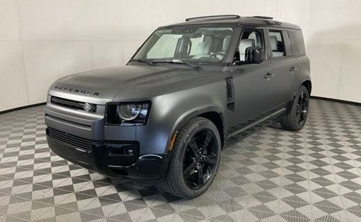 2026 Land Rover Defender 110 SE