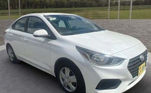 2018 Hyundai Accent SE AND SEL