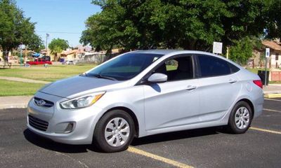 2015 Hyundai Accent GL Middle LOW