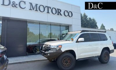 2017 Toyota Land Cruiser VX R