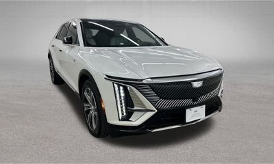 2024 Cadillac Lyriq LUX 1