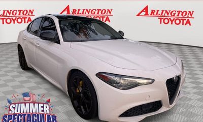 2019 Alfa Romeo Giulia 952