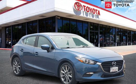 2018 Mazda MAZDA3 Touring