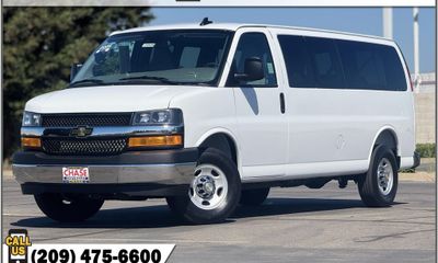 2025 Chevrolet Express LT EXT