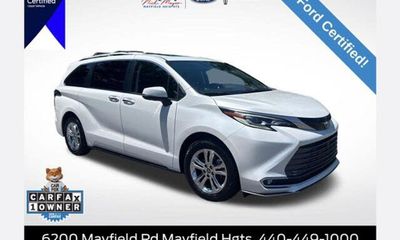 2023 Toyota Sienna Platinum
