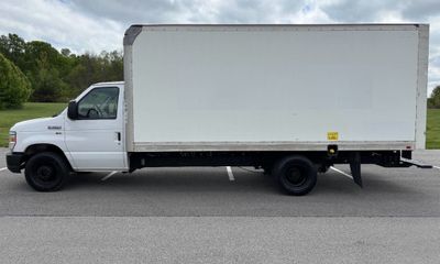 2019 Ford E-350 Super Duty