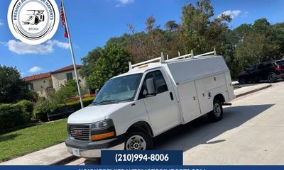 2013 GMC Savana 3500 139 Cutaway