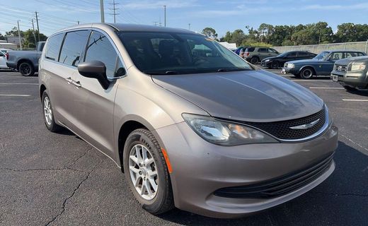 2017 Chrysler Pacifica Touring