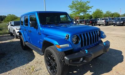 2022 Jeep Wrangler Unlimited Sahara 4XE