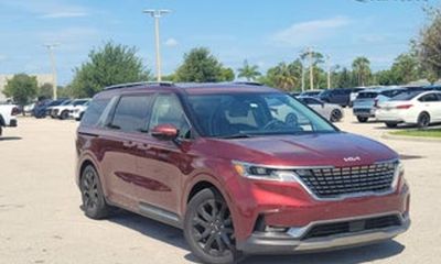 2023 Kia Carnival SX Prestige