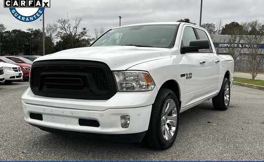 2018 Ram 1500 SLT