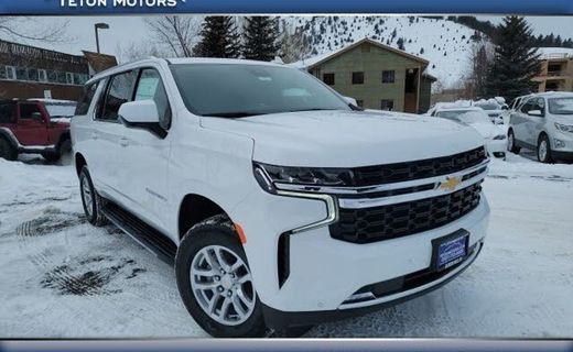 2023 Chevrolet Suburban LS