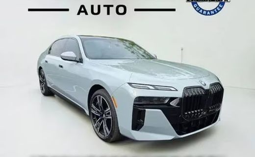 2025 BMW 750E xDrive