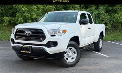 2017 Toyota Tacoma SR SR5