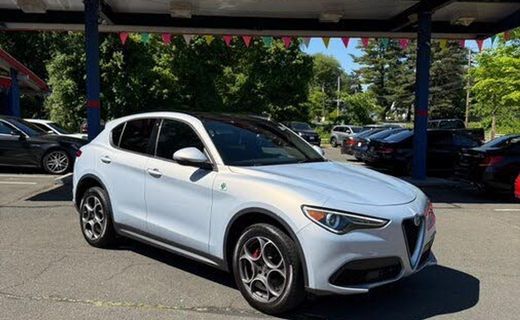 2022 Alfa Romeo Stelvio TI