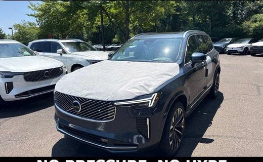 2026 Volvo XC90 Ultra Bright