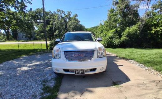 2008 GMC Yukon XL SLT