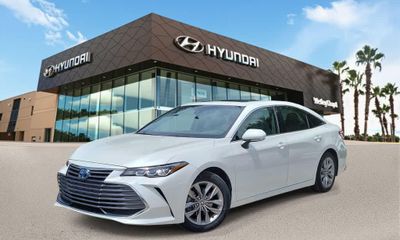 2022 Toyota Avalon XLE