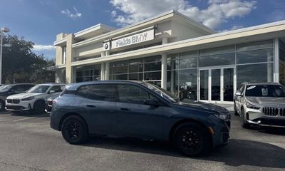 2026 BMW IX xDrive45