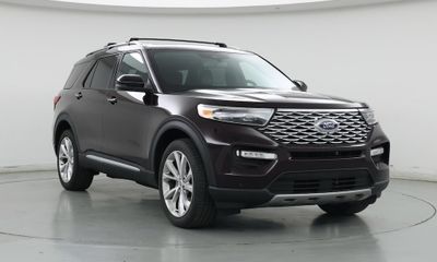 2023 Ford Explorer Platinum