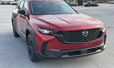 2024 Mazda CX-50 Premium Package
