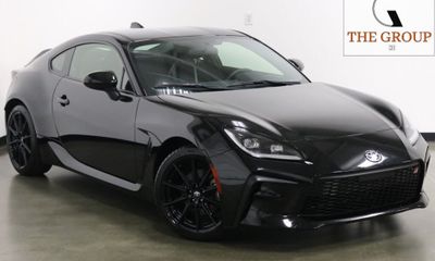 2024 Toyota GR86 Premium