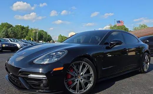 2018 Porsche Panamera