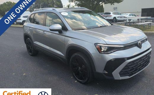 2025 Volkswagen Taos SE