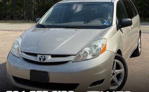 2010 Toyota Sienna LE