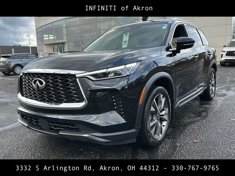 2022 Infiniti QX60 — a typically priced live listing