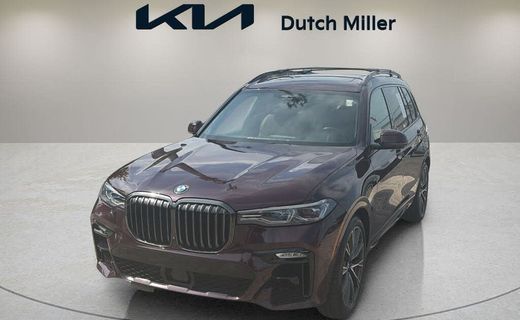 2022 BMW X7 M50I