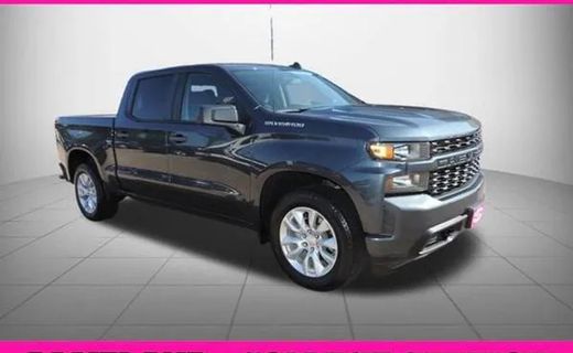 2020 Chevrolet Silverado Custom